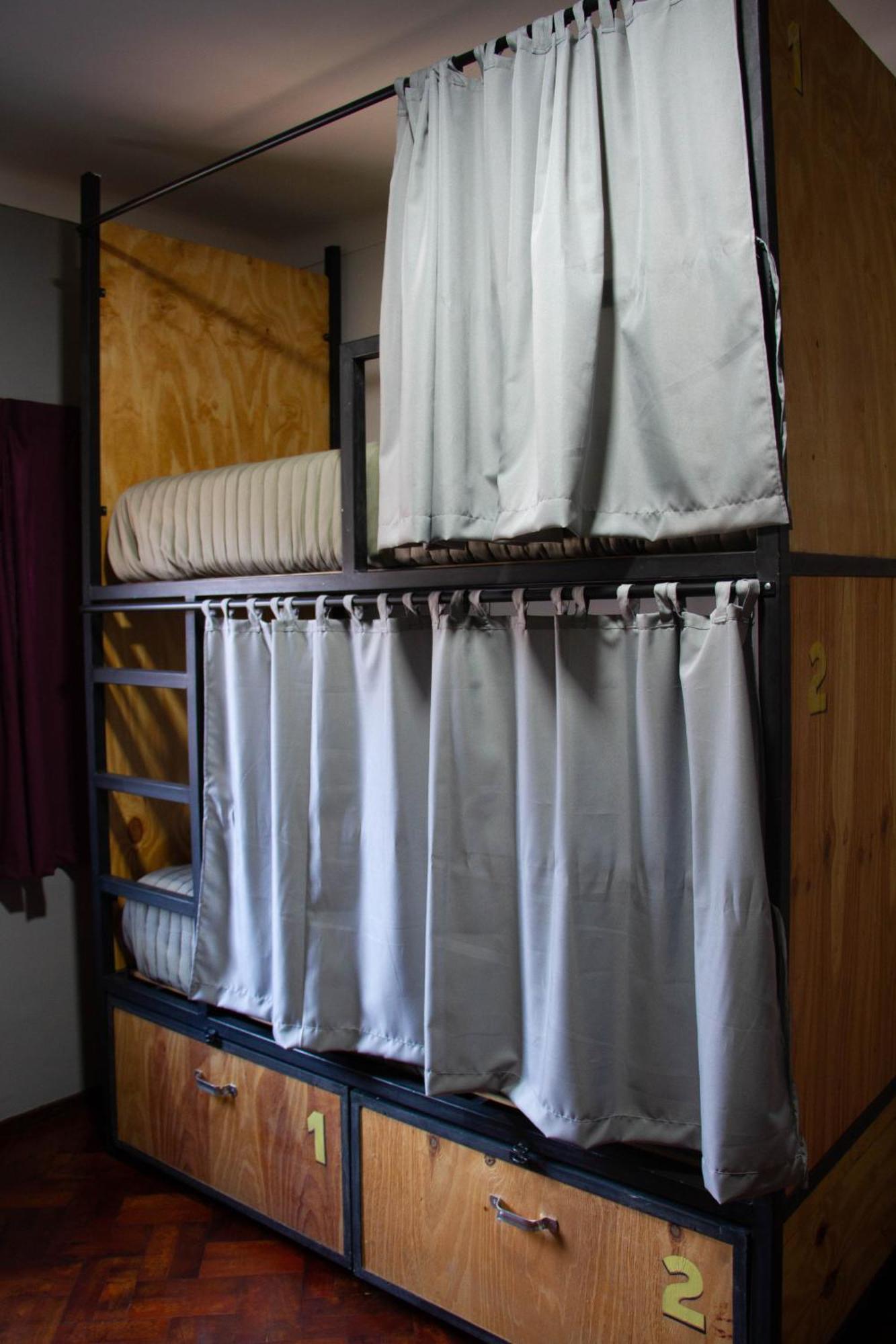 Sin Fin Hostel เมนโดซา ภายนอก รูปภาพ