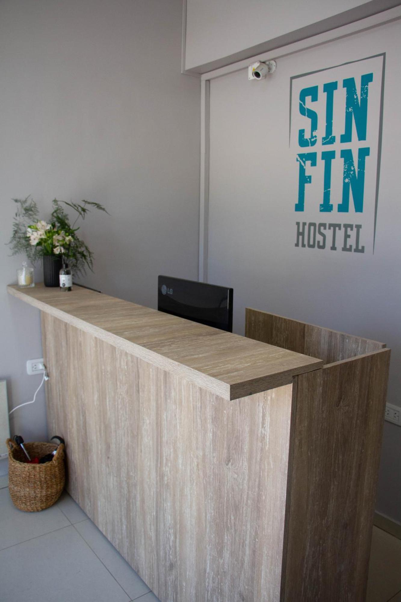 Sin Fin Hostel เมนโดซา ภายนอก รูปภาพ