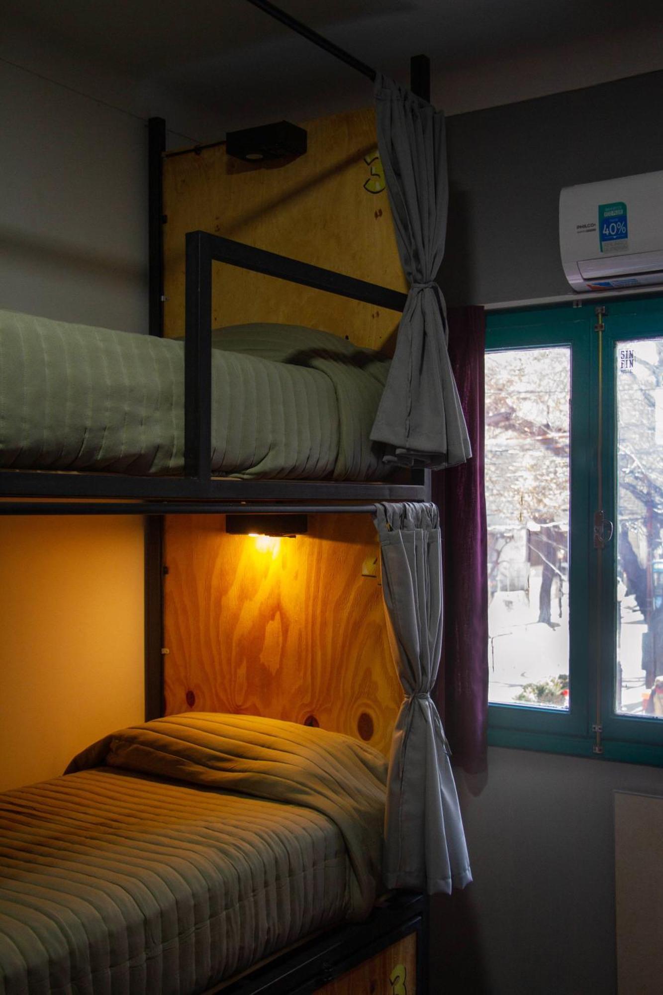 Sin Fin Hostel เมนโดซา ภายนอก รูปภาพ