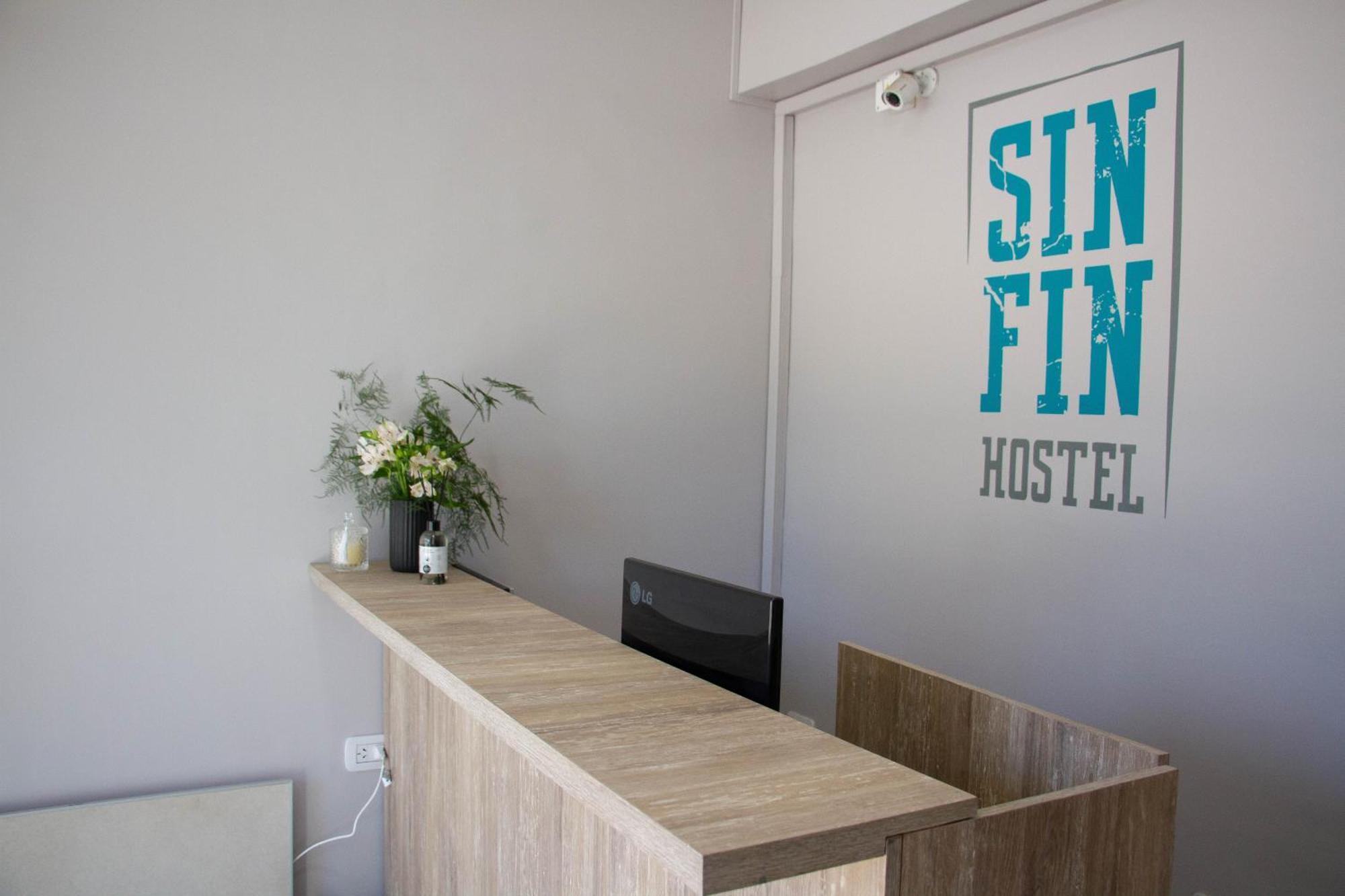 Sin Fin Hostel เมนโดซา ภายนอก รูปภาพ