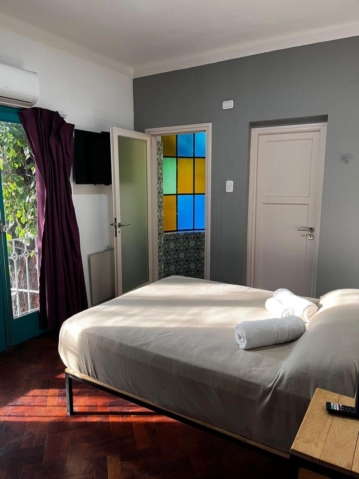 Sin Fin Hostel เมนโดซา ภายนอก รูปภาพ